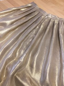 eco-responsible gold linen skirt