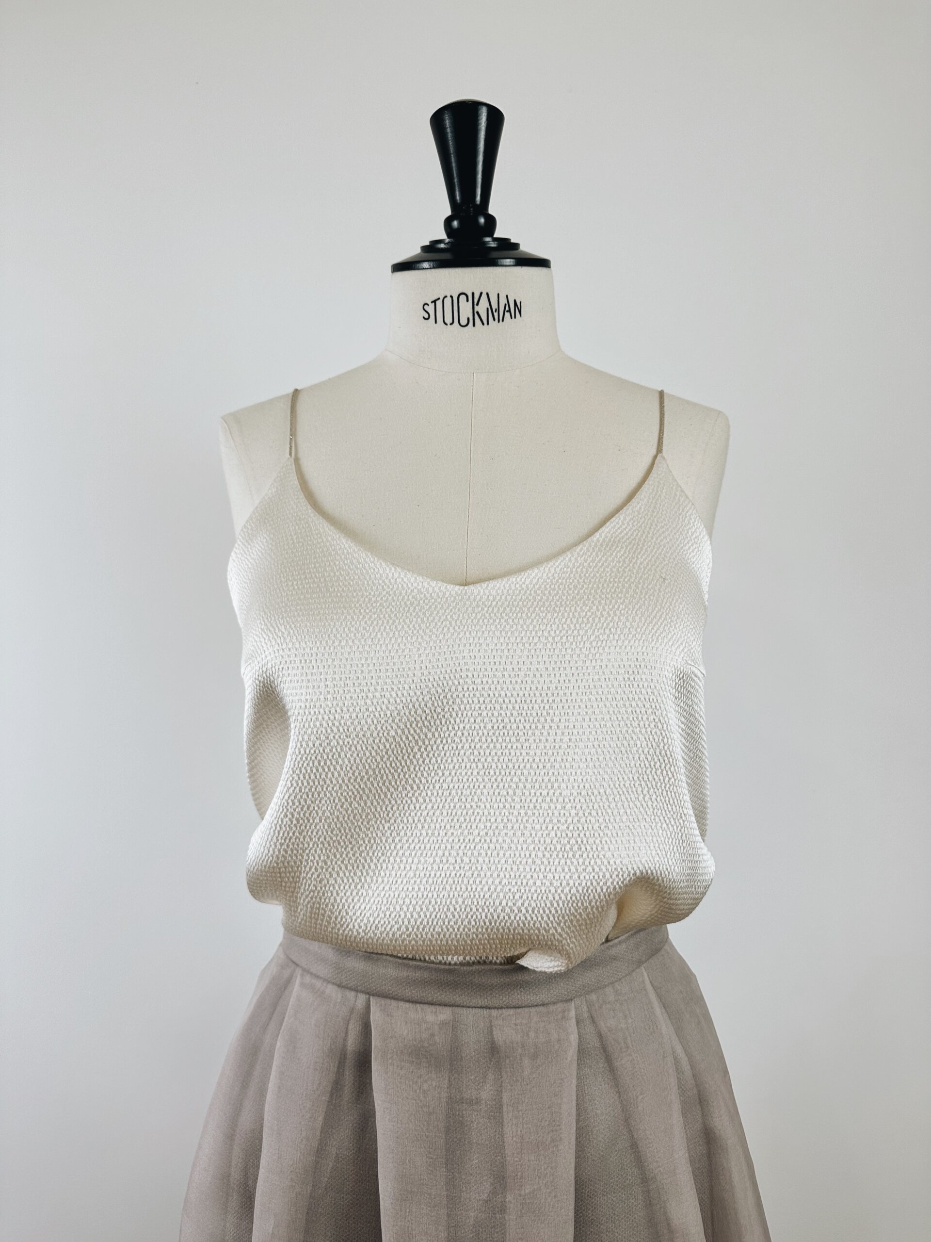 top en soie sans manche fines bretelle