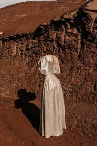 ensemble demoiselles d'honneur crop top jupe lin argent