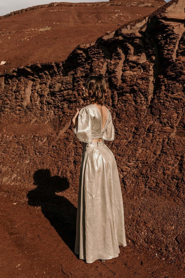 ensemble demoiselles d'honneur crop top jupe lin argent