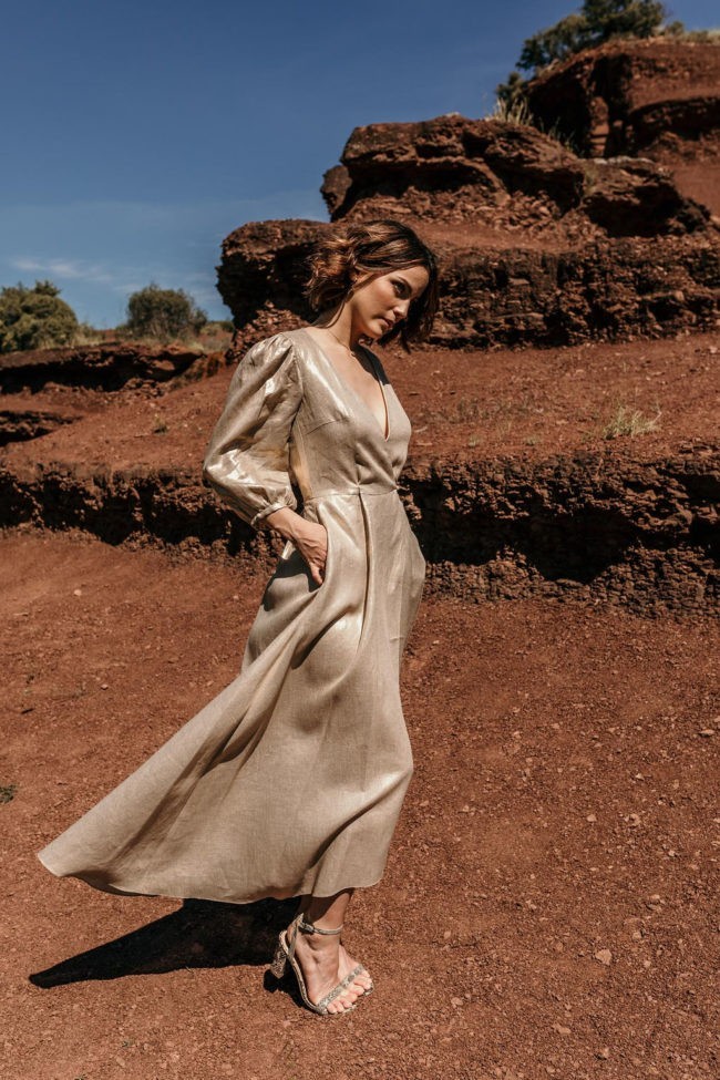 robe mariee portefeuille lin or manches