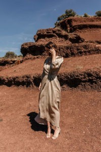 robe createur portefeuille lin or ecoresponsable