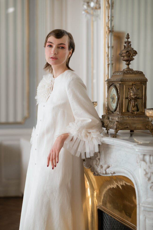 veste moderne pour la mariée chic en lin et soie