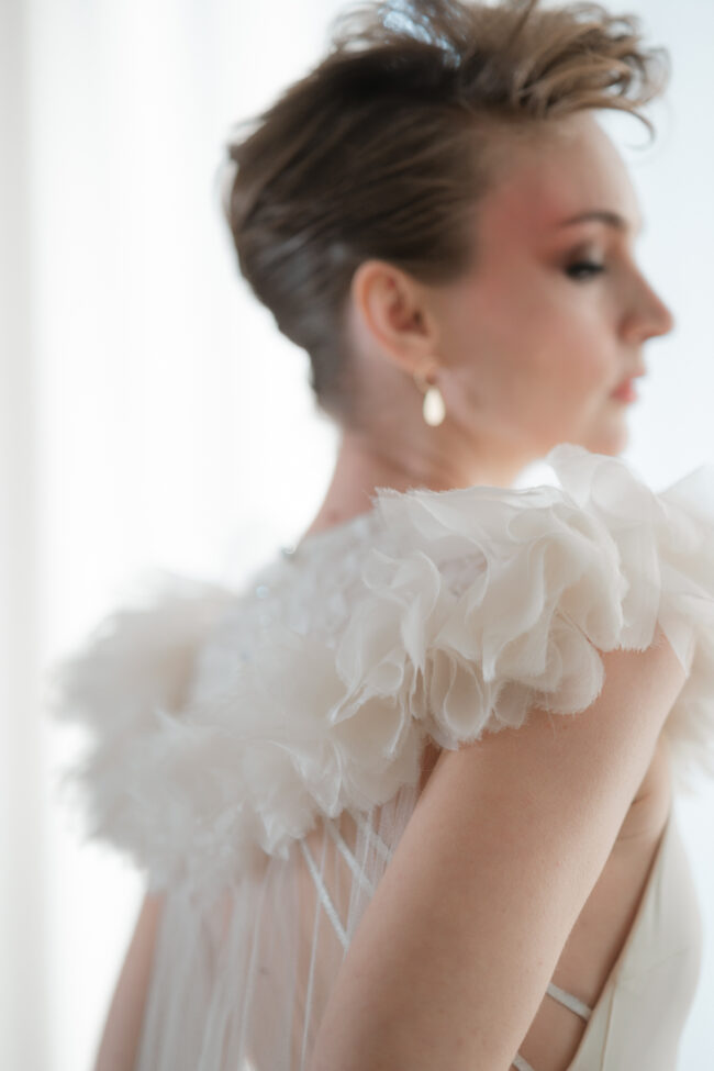 parure d'épaules pour mariée moderne