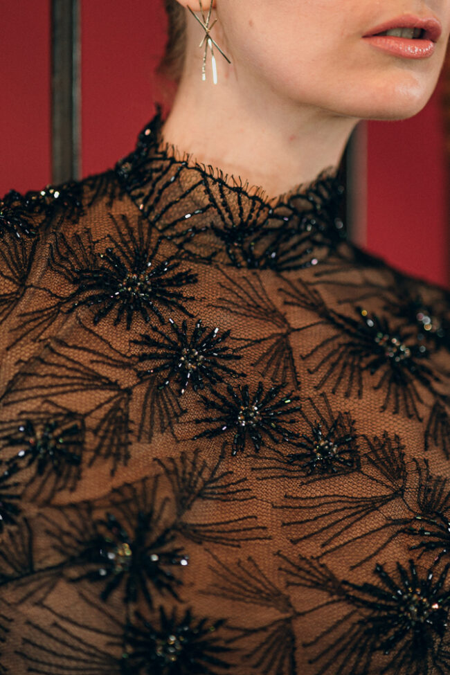 robe de soiree longue noire en dentelle