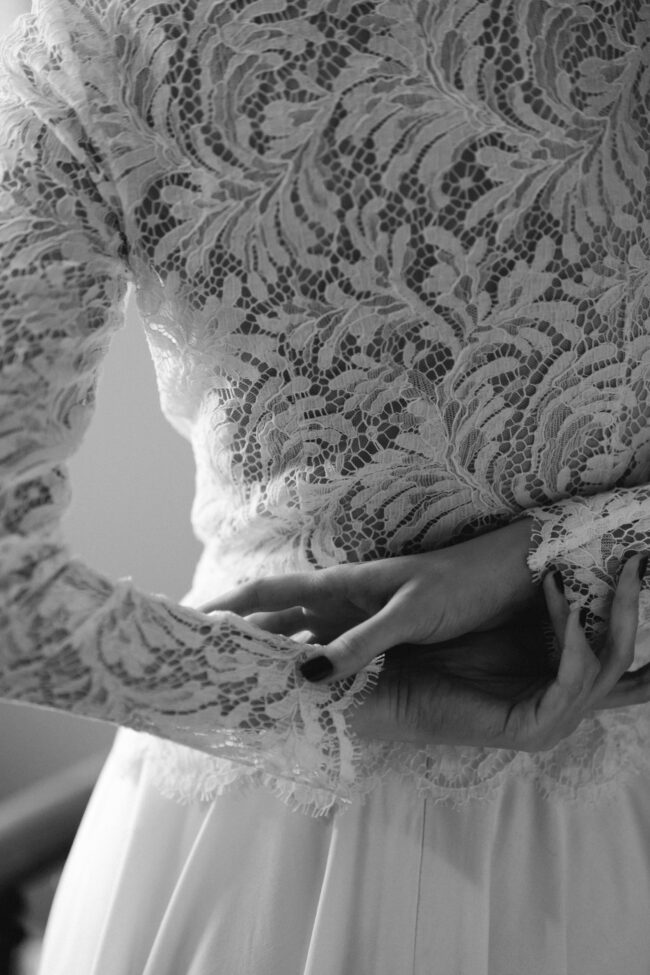 top en dentelle de Calais et jupe en soie