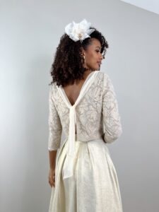 Ensemble de soirée crop top dentelle or et jupe longue en lin or