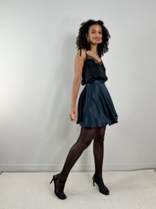 ensemble top fines bretelles satin noir