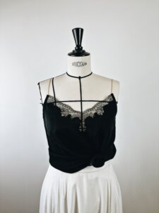 haut de pyjama femme en soie et dentelle