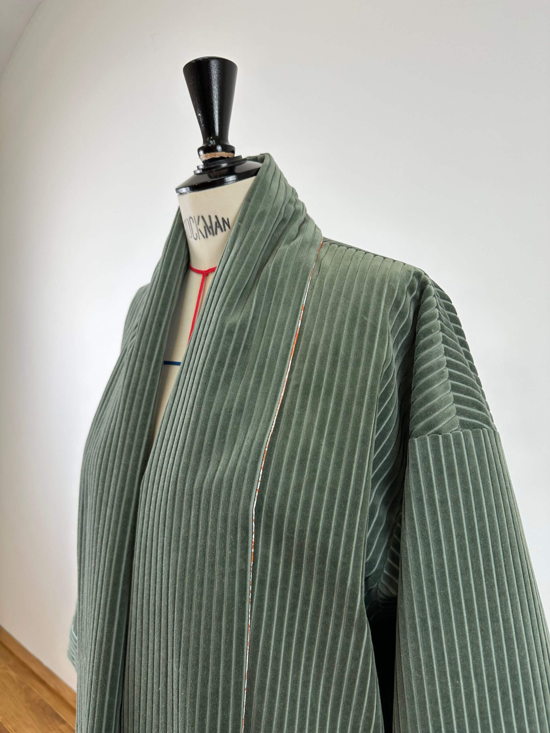 ALTAIR – KIMONO-VESTE en velours ou laine - Image 11